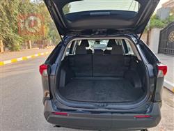 تۆیۆتا ڕاڤ 4